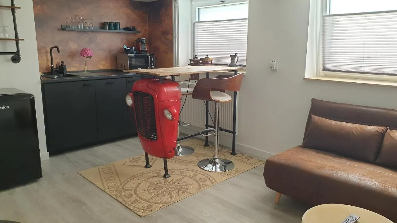 Appartement Buehl, Zentral Und Ruhig, Soutterain 0*, Buehl (Rastatt) Germany