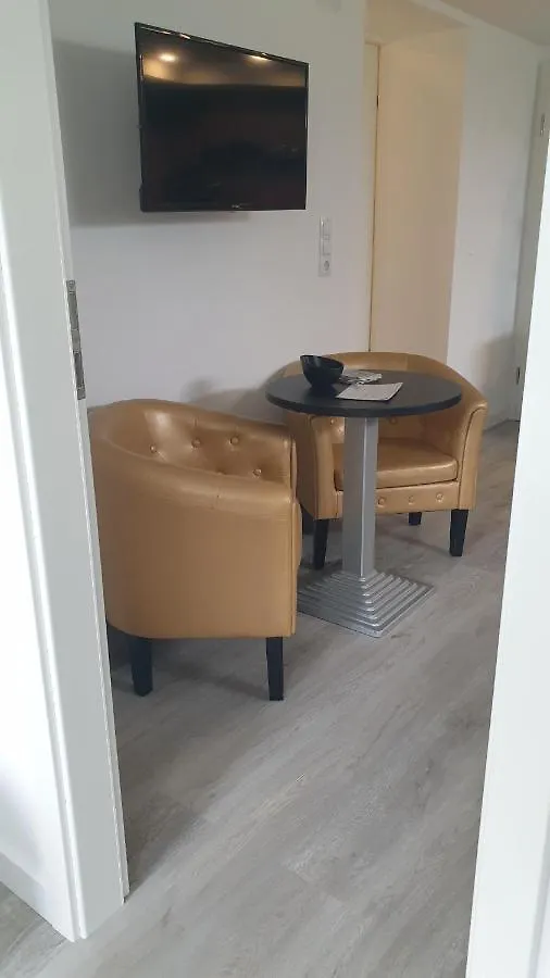 Apartment Appartement Buehl, Zentral Und Ruhig, Soutterain